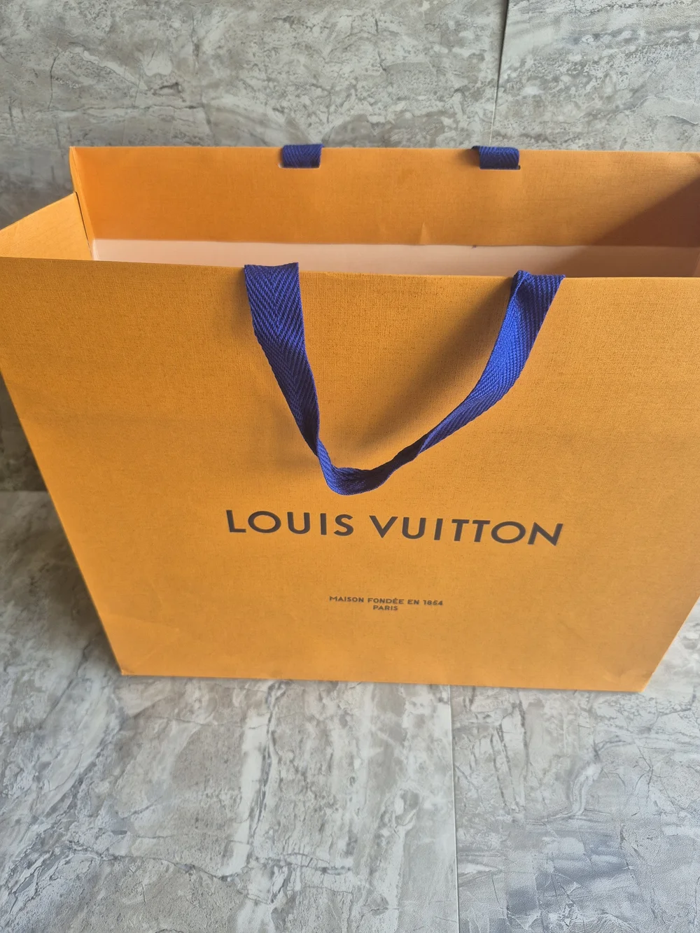 Louis Vuitton louis vuitton